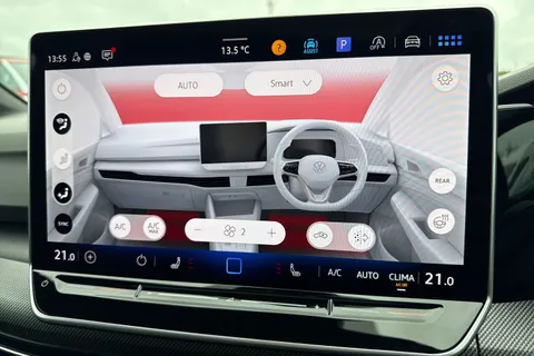 CY25GMG Volkswagen Golf 2.0 TSI 300 GTI Clubsport 5dr DSG⭐Black Pack, DCC, Sunroof, 'Akrapovic' exh Thumbnail #22