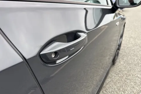 CY25GMG Volkswagen Golf 2.0 TSI 300 GTI Clubsport 5dr DSG⭐Black Pack, DCC, Sunroof, 'Akrapovic' exh Thumbnail #28