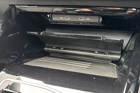 CY25GMG Volkswagen Golf 2.0 TSI 300 GTI Clubsport 5dr DSG⭐Black Pack, DCC, Sunroof, 'Akrapovic' exh Thumbnail #40