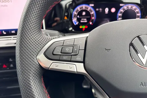 CY25GMG Volkswagen Golf 2.0 TSI 300 GTI Clubsport 5dr DSG⭐Black Pack, DCC, Sunroof, 'Akrapovic' exh Thumbnail #44