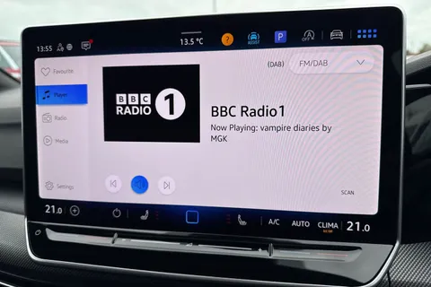 CY25GMG Volkswagen Golf 2.0 TSI 300 GTI Clubsport 5dr DSG⭐Black Pack, DCC, Sunroof, 'Akrapovic' exh Thumbnail #51