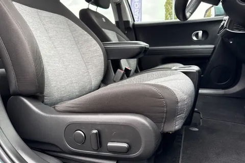 GY72EXN Hyundai Ioniq 5 73kWh Premium Auto 5dr Thumbnail #38