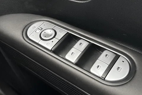 GY72EXN Hyundai Ioniq 5 73kWh Premium Auto 5dr Thumbnail #42