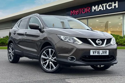 VF16JVR Nissan Qashqai 1.5 dCi Tekna 2WD Euro 6 (s/s) 5dr Thumbnail #2