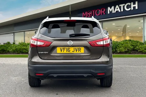 VF16JVR Nissan Qashqai 1.5 dCi Tekna 2WD Euro 6 (s/s) 5dr Thumbnail #5