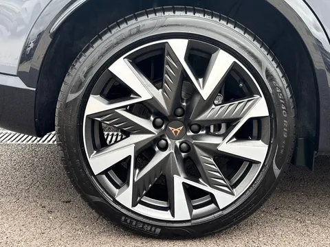 KW25XWP CUPRA Formentor 1.5 eHybrid 204 V2 5dr DSG Thumbnail #7