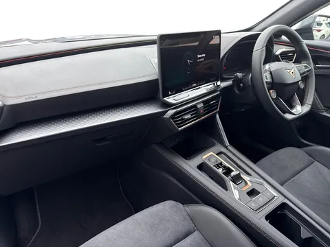 KW25XWP CUPRA Formentor 1.5 eHybrid 204 V2 5dr DSG Thumbnail #9