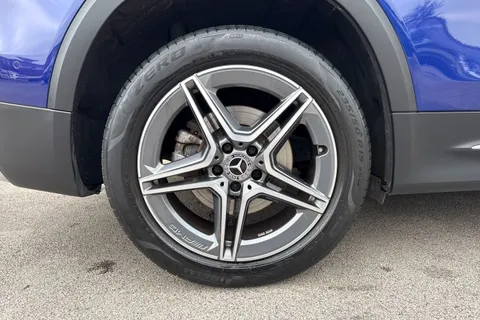 KN71DXF Mercedes-Benz Glb 2.0 GLB220d AMG Line (Premium Plus) 8G-DCT 4MATIC Euro 6 (s/s) 5dr Thumbnail #10