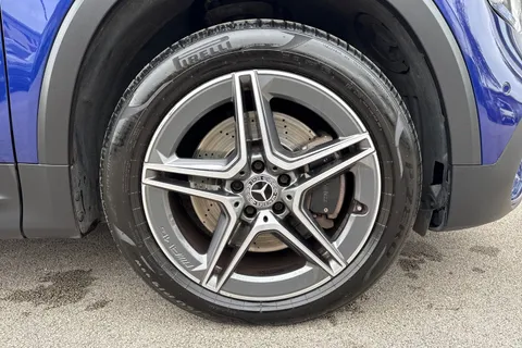 KN71DXF Mercedes-Benz Glb 2.0 GLB220d AMG Line (Premium Plus) 8G-DCT 4MATIC Euro 6 (s/s) 5dr Thumbnail #11