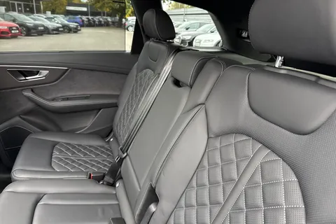  Audi SQ7 4.0 TFSI V8 Vorsprung Tiptronic quattro Euro 6 (s/s) 5dr Thumbnail #19