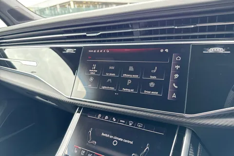  Audi SQ7 4.0 TFSI V8 Vorsprung Tiptronic quattro Euro 6 (s/s) 5dr Thumbnail #47
