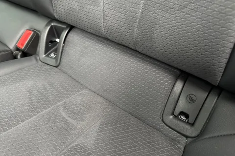 35 of 66 for AUDI A4 35 TFSI Black Edition 5dr S Tronic