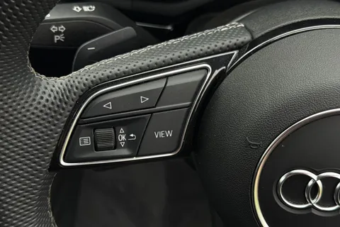 48 of 66 for AUDI A4 35 TFSI Black Edition 5dr S Tronic