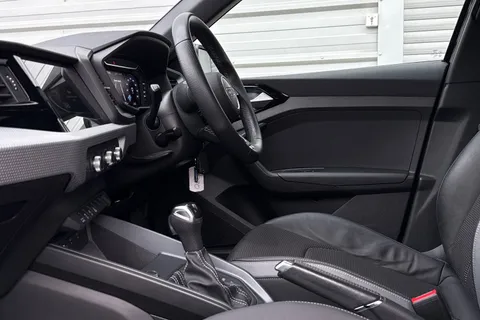 PF72NUY Audi A1 1.5 TFSI 35 S line Sportback S Tronic Euro 6 (s/s) 5dr Thumbnail #35