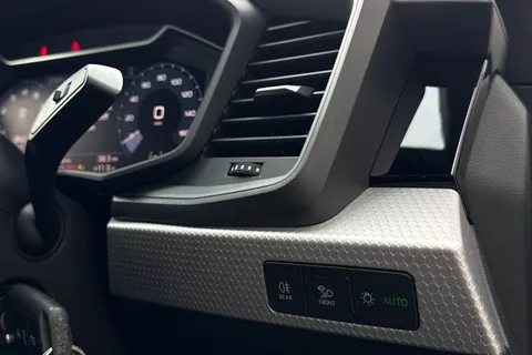 PF72NUY Audi A1 1.5 TFSI 35 S line Sportback S Tronic Euro 6 (s/s) 5dr Thumbnail #42