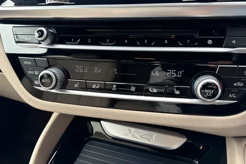 YE19AFV BMW X4 2.0 20d M Sport Auto xDrive Euro 6 (s/s) 5dr Thumbnail #23