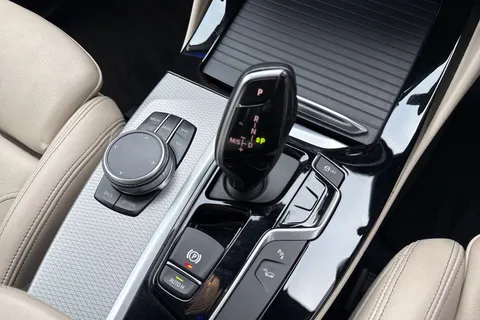 YE19AFV BMW X4 2.0 20d M Sport Auto xDrive Euro 6 (s/s) 5dr Thumbnail #24