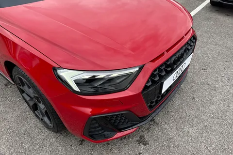  Audi A1 1.5 TFSI 35 Black Edition Sportback S Tronic Euro 6 (s/s) 5dr Thumbnail #9