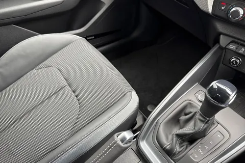  Audi A1 1.5 TFSI 35 Black Edition Sportback S Tronic Euro 6 (s/s) 5dr Thumbnail #20