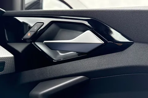  Audi A1 1.5 TFSI 35 Black Edition Sportback S Tronic Euro 6 (s/s) 5dr Thumbnail #21