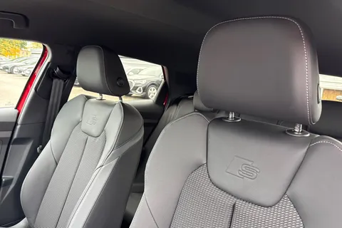  Audi A1 1.5 TFSI 35 Black Edition Sportback S Tronic Euro 6 (s/s) 5dr Thumbnail #24