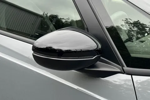 Honda Jazz 1.5 h i-MMD Advance Sport eCVT Euro 6 (s/s) 5dr Thumbnail #11