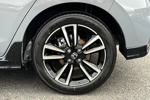 Honda Jazz 1.5 h i-MMD Advance Sport eCVT Euro 6 (s/s) 5dr Thumbnail #14