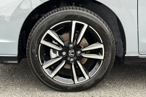 Honda Jazz 1.5 h i-MMD Advance Sport eCVT Euro 6 (s/s) 5dr Thumbnail #15