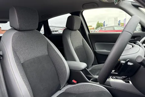 Honda Jazz 1.5 h i-MMD Advance Sport eCVT Euro 6 (s/s) 5dr Thumbnail #24