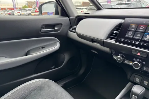 Honda Jazz 1.5 h i-MMD Advance Sport eCVT Euro 6 (s/s) 5dr Thumbnail #42