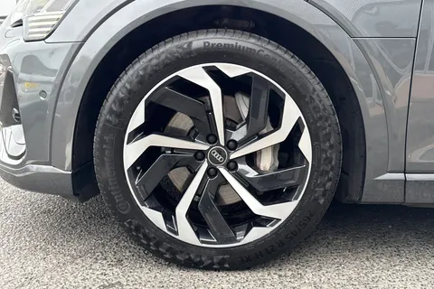 KN23OCS Audi e-tron Sportback Black Edition 55 quattro 300,00 kW Thumbnail #10