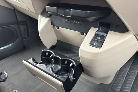 22 of 63 for Volkswagen California Ocean T7 SWB 150PS 2.0 TDi DSG - Delivery Mileage