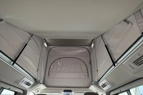 38 of 63 for Volkswagen California Ocean T7 SWB 150PS 2.0 TDi DSG - Delivery Mileage