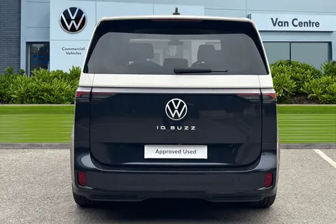 PK74NVV Volkswagen ID. Buzz Style SWB 204 PS 77 kWh Pro Electric 1 Speed Automatic Thumbnail #4