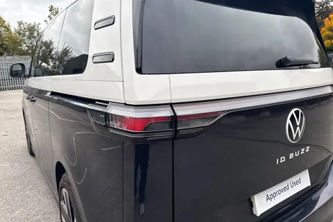 PK74NVV Volkswagen ID. Buzz Style SWB 204 PS 77 kWh Pro Electric 1 Speed Automatic Thumbnail #7