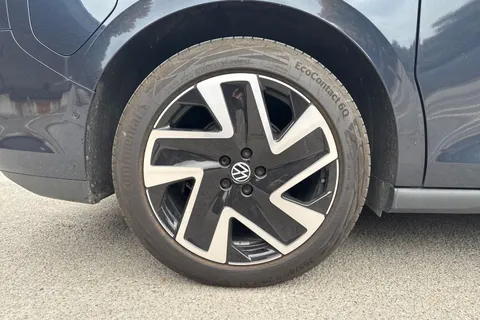 PK74NVV Volkswagen ID. Buzz Style SWB 204 PS 77 kWh Pro Electric 1 Speed Automatic Thumbnail #10