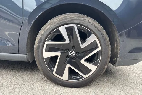 PK74NVV Volkswagen ID. Buzz Style SWB 204 PS 77 kWh Pro Electric 1 Speed Automatic Thumbnail #11