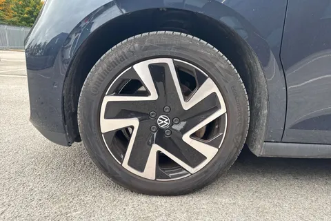 PK74NVV Volkswagen ID. Buzz Style SWB 204 PS 77 kWh Pro Electric 1 Speed Automatic Thumbnail #12