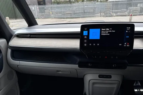 PK74NVV Volkswagen ID. Buzz Style SWB 204 PS 77 kWh Pro Electric 1 Speed Automatic Thumbnail #19