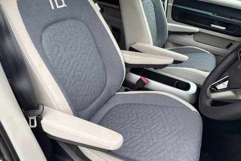 PK74NVV Volkswagen ID. Buzz Style SWB 204 PS 77 kWh Pro Electric 1 Speed Automatic Thumbnail #32