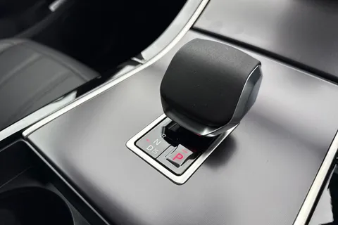 Land Rover Range Rover Evoque 1.5 P270e 12.17kWh Edition Auto 4WD Euro 6 (s/s) 5dr Thumbnail #17