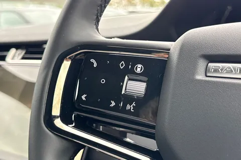 Land Rover Range Rover Evoque 1.5 P270e 12.17kWh Edition Auto 4WD Euro 6 (s/s) 5dr Thumbnail #18