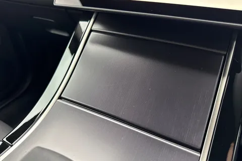 Land Rover Range Rover Evoque 1.5 P270e 12.17kWh Edition Auto 4WD Euro 6 (s/s) 5dr Thumbnail #53