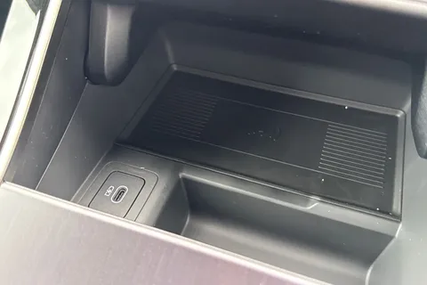 Land Rover Range Rover Evoque 1.5 P270e 12.17kWh Edition Auto 4WD Euro 6 (s/s) 5dr Thumbnail #54