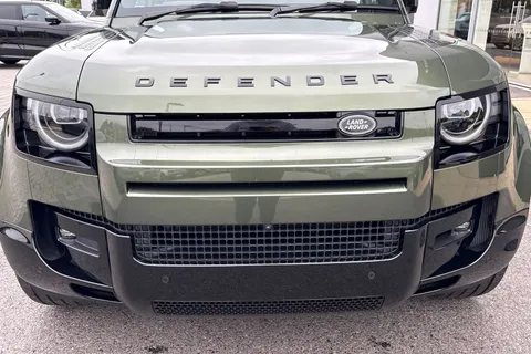  Land Rover Defender 110 3.0 D350 MHEV X-Dynamic HSE Auto 4WD Euro 6 (s/s) 5dr Thumbnail #35