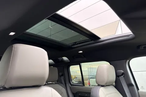  Land Rover Defender 110 3.0 D350 MHEV X-Dynamic HSE Auto 4WD Euro 6 (s/s) 5dr Thumbnail #40