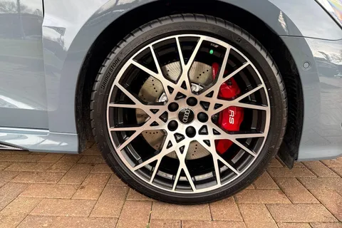 Audi RS 3 2.5 TFSI Carbon Vorsprung Sportback S Tronic quattro Euro 6 (s/s) 5dr Thumbnail #7