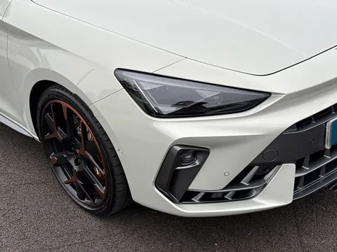 KP25FOJ CUPRA Leon 2.0 TSI 300 VZ3 5dr DSG, **PAN ROOF** Thumbnail #18