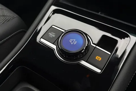 KT74ZGP Volkswagen Tiguan 1.5 eTSI 150 R-Line 5dr DSG **IQ LIGHTS, INFORTAINMENT PACK, DRIVER PACK** Thumbnail #44