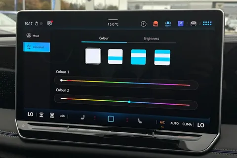 KT74ZGP Volkswagen Tiguan 1.5 eTSI 150 R-Line 5dr DSG **IQ LIGHTS, INFORTAINMENT PACK, DRIVER PACK** Thumbnail #48